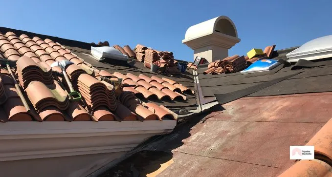 Instalación de Tejados de Teja en Marbella